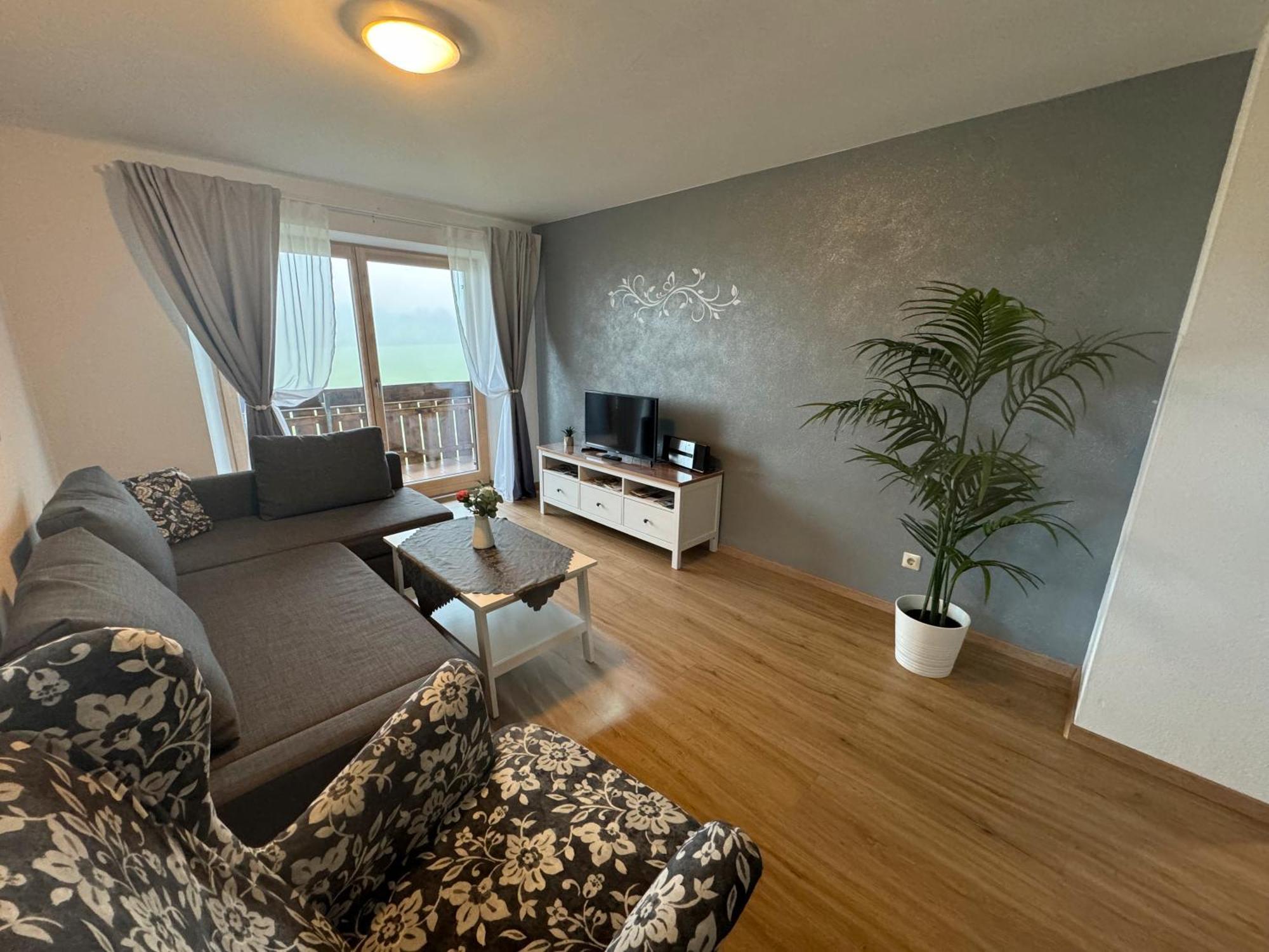 Martin'S Alm Apartment Friesenried Exterior photo